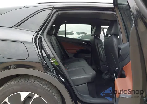 2021 Volkswagen Id.4 Pro S z USA, uszkodzony, nr VIN WVGTMPE2XMP059800